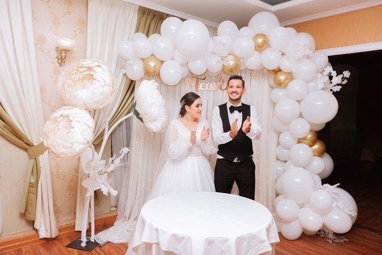 свадебная фотозона